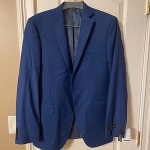 Men’s Suit in bright blue